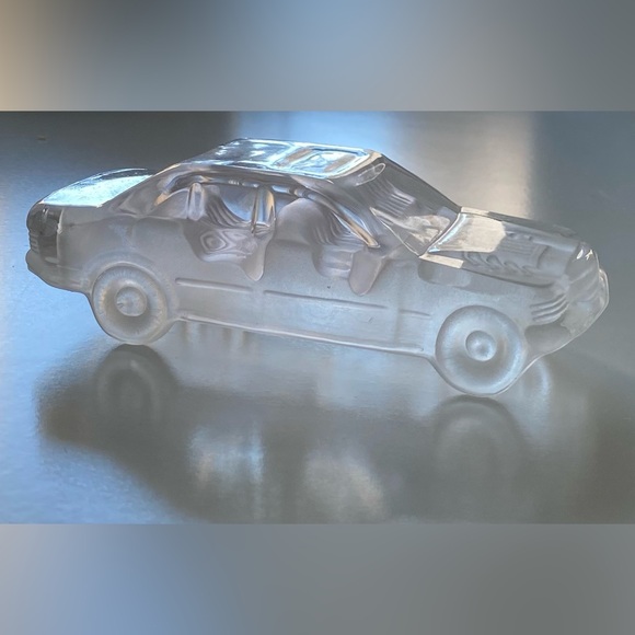 NWT Vintage Clear Glass Car Figurine